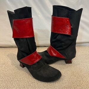 Lisa Tucci Italy Leather Boots Wm 41 US 9.5 Mid Calf Black Red Button Designer